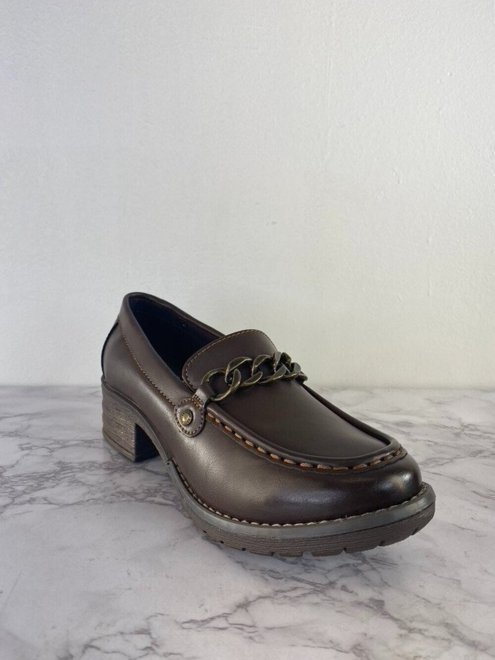 Eastland Women's Nora Brown Active Memory Foam Loafer - SZ 6.5 M
